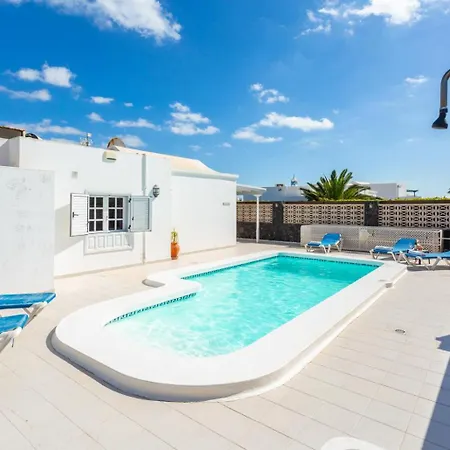 Villa Zoe *