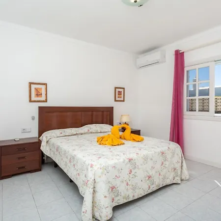 Vila Zoe Los Pocillos